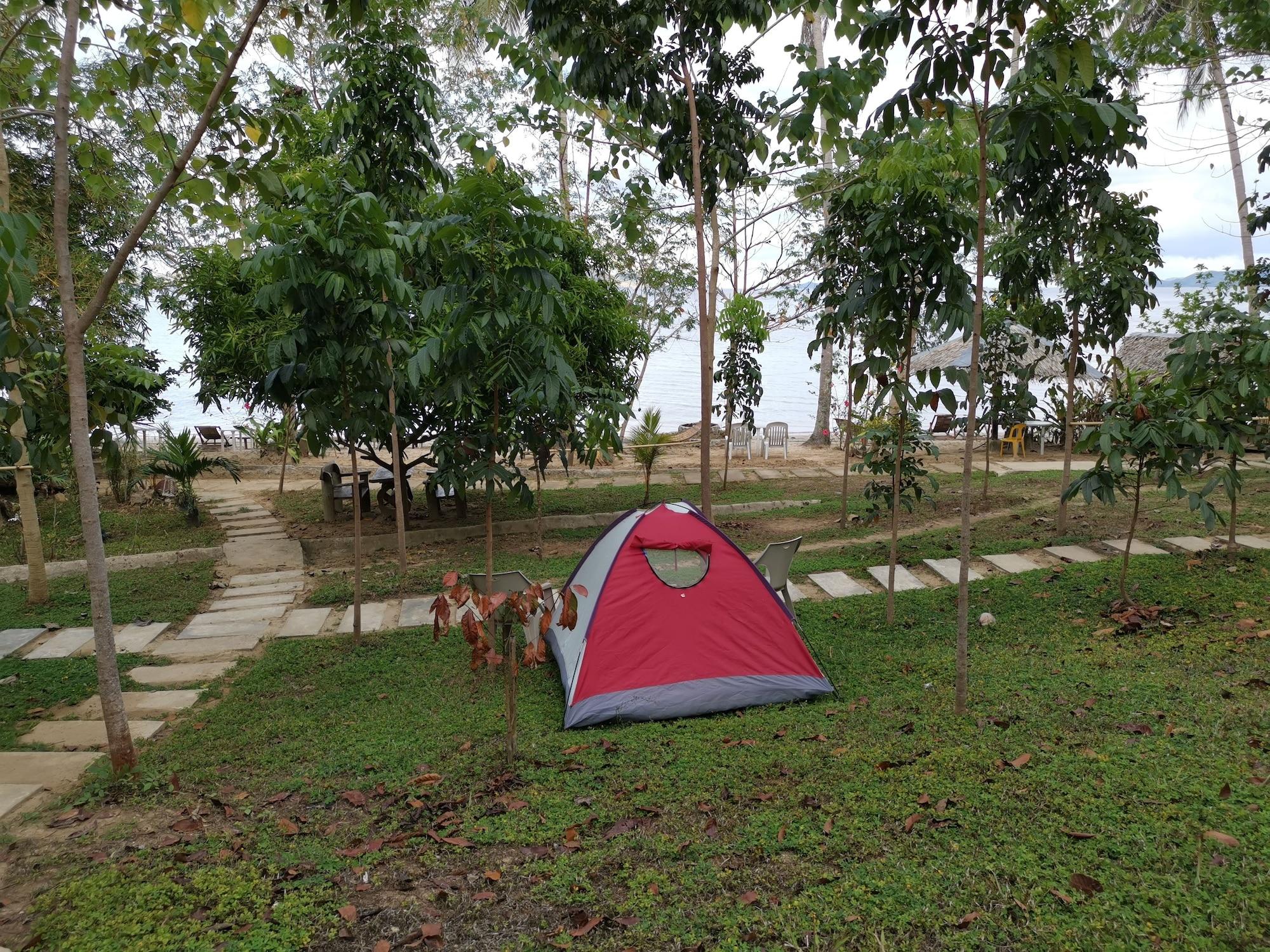 Tapik Beach Park Guest House Ел Нидо Екстериор снимка