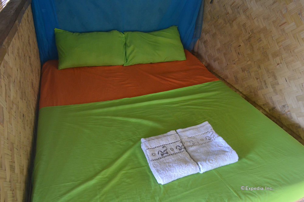 Tapik Beach Park Guest House Ел Нидо Екстериор снимка