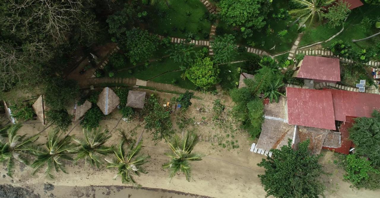 Tapik Beach Park Guest House Ел Нидо Екстериор снимка