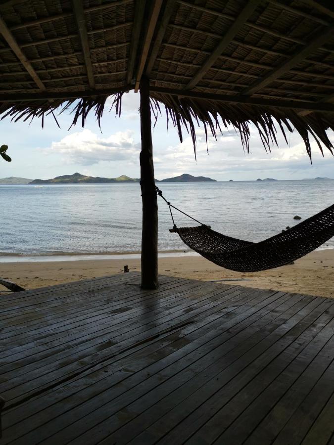 Tapik Beach Park Guest House Ел Нидо Екстериор снимка